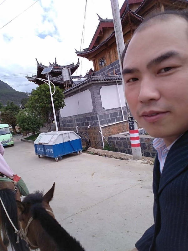 当代军人的第一张照片--江苏上门女婿服务网