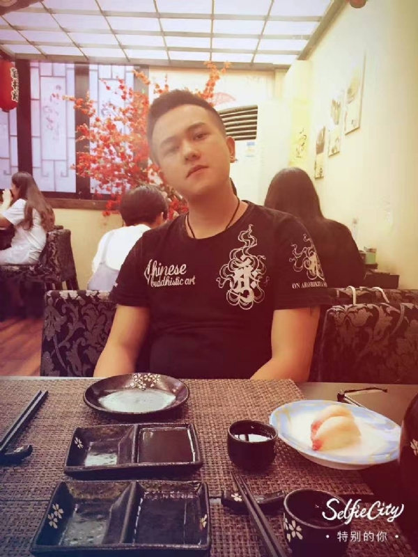 夏天的第四张照片--江苏上门女婿服务网