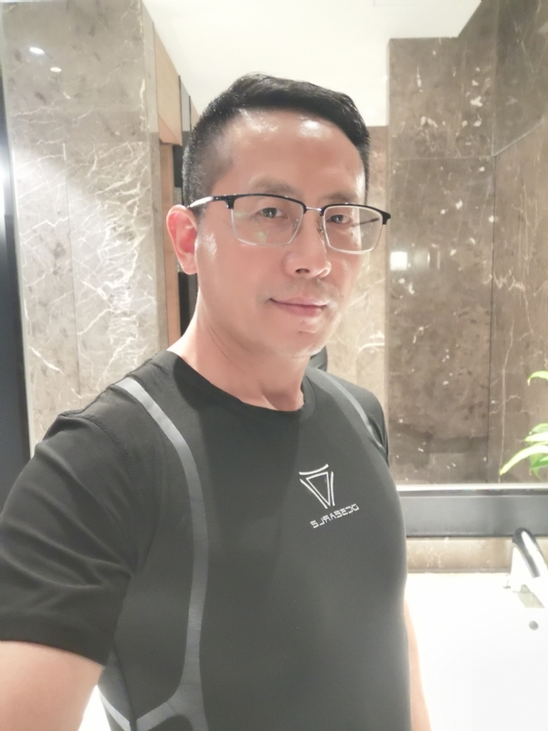 燕青的第四张照片--江苏上门女婿服务网